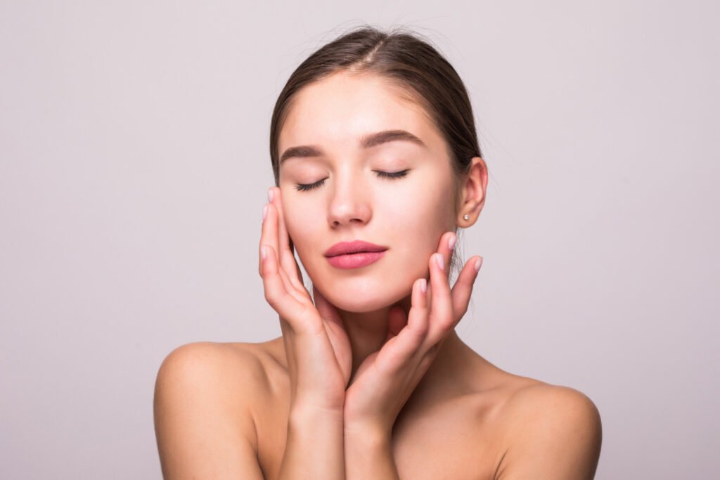 Diplomado en Cosmética y Dermofarmacia, Maestría en Cosmética y Dermofarmacia