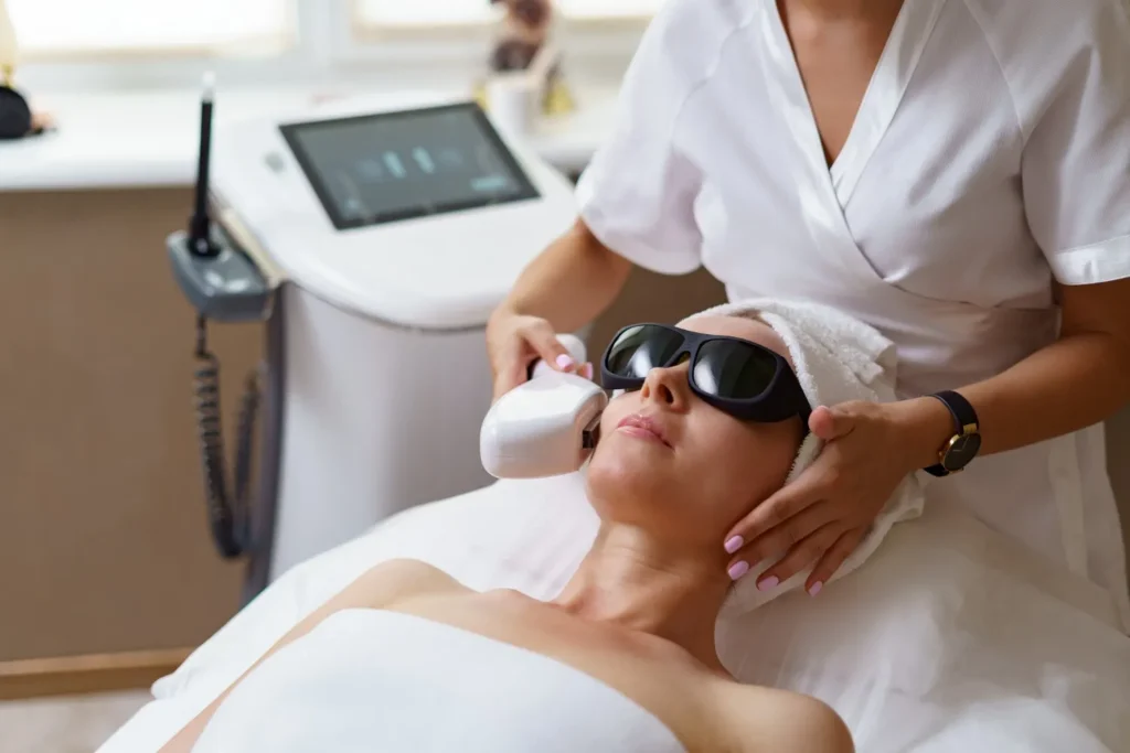 Maestría en Láser y Tecnología Estética IPL Radiofrecuencia y Otros 2