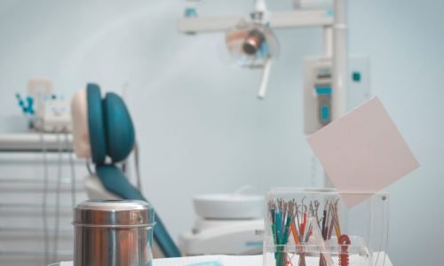 curso de dirección de clínicas odontológicas, iseie, curso online, curso presencial, odontología, sector dental, administración de clínicas dentales, clínica dental, gestión de recursos humanos, profesionales de la odontología, titulados universitarios, curso online, curso presencial